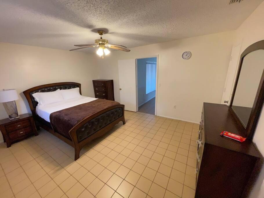 Lakeside Retreat - 3 Bedroom, 2 Bathroom House By The Lake Lakeland Bagian luar foto
