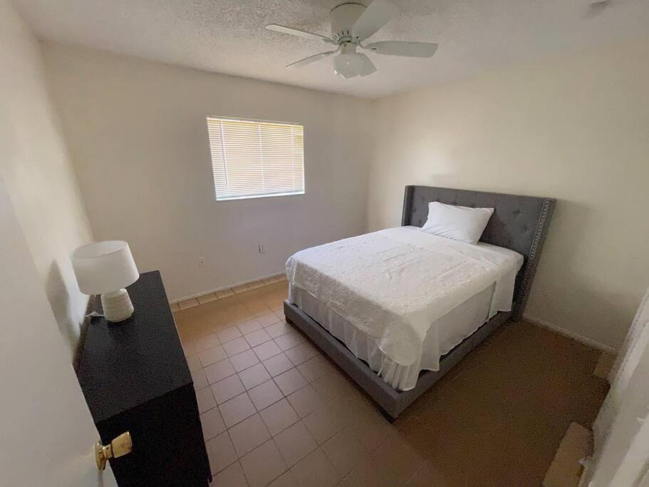 Lakeside Retreat - 3 Bedroom, 2 Bathroom House By The Lake Lakeland Bagian luar foto