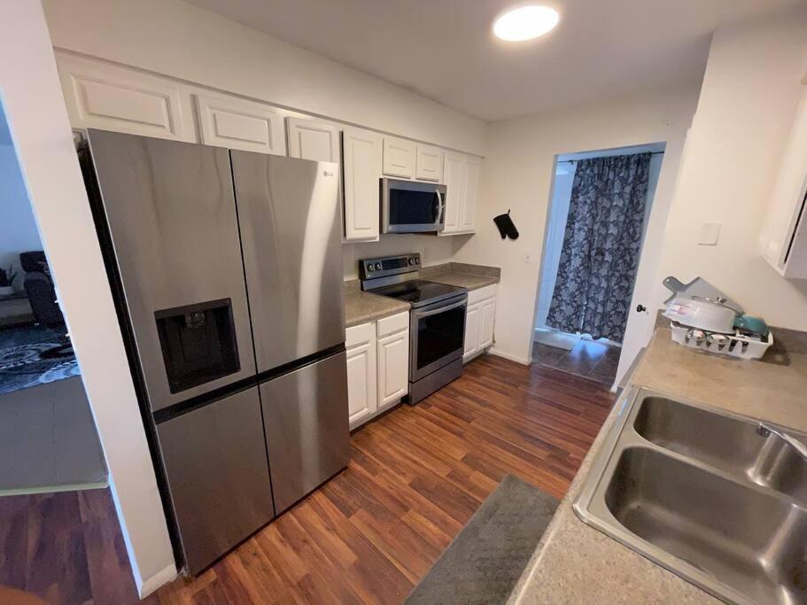 Lakeside Retreat - 3 Bedroom, 2 Bathroom House By The Lake Lakeland Bagian luar foto